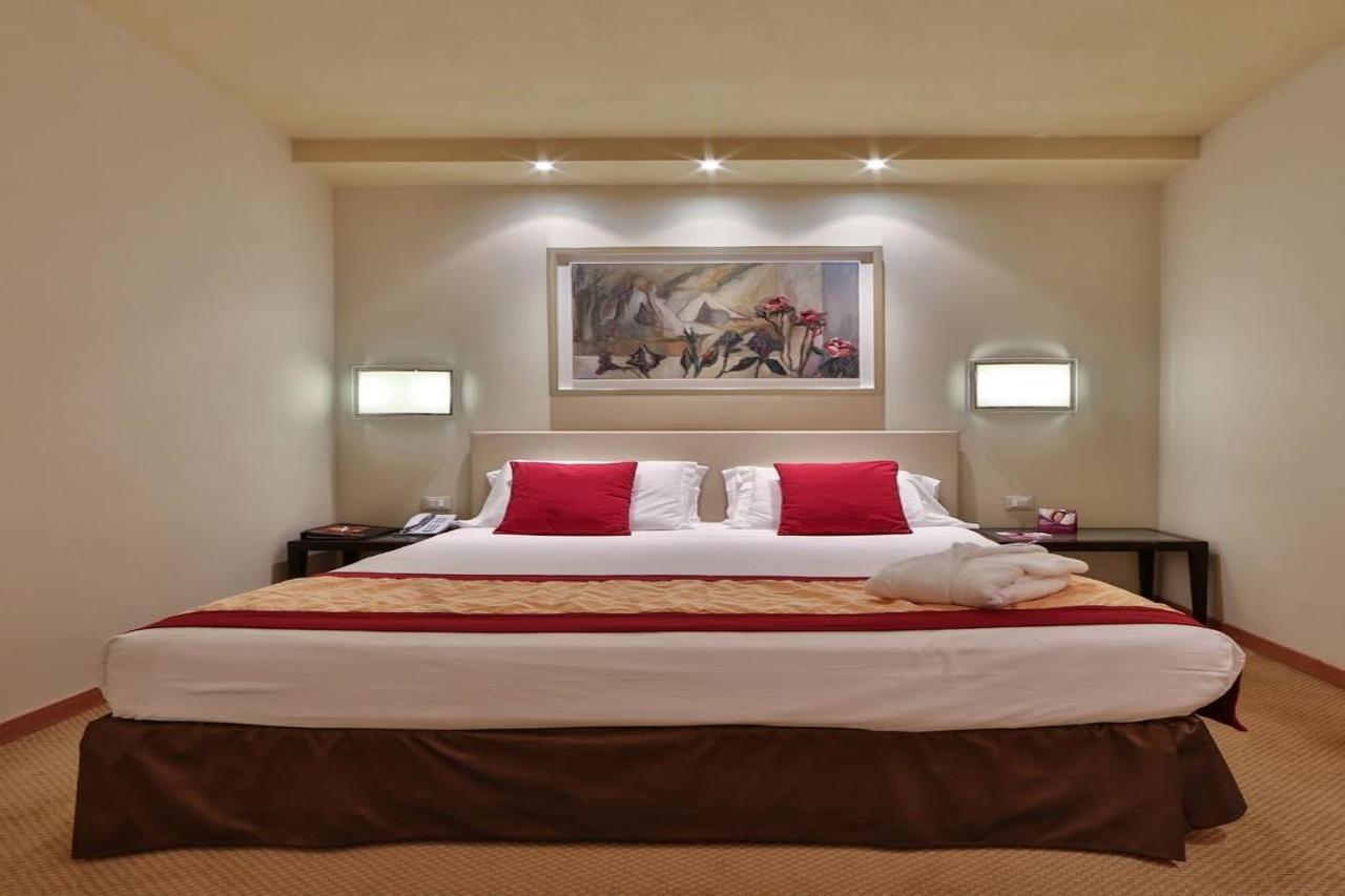 Crowne Plaza Padova By Ihg Hotel Eksteriør billede