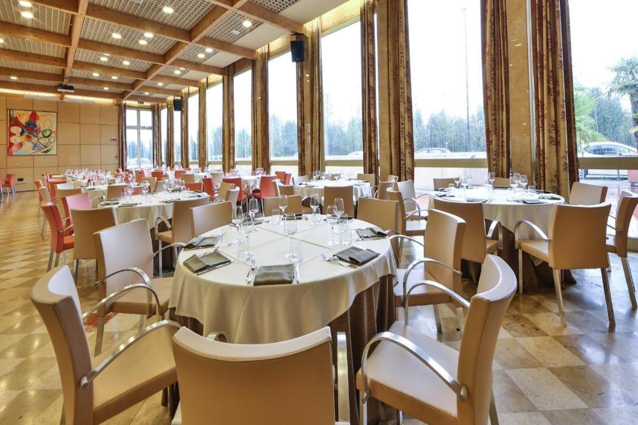 Crowne Plaza Padova By Ihg Hotel Eksteriør billede