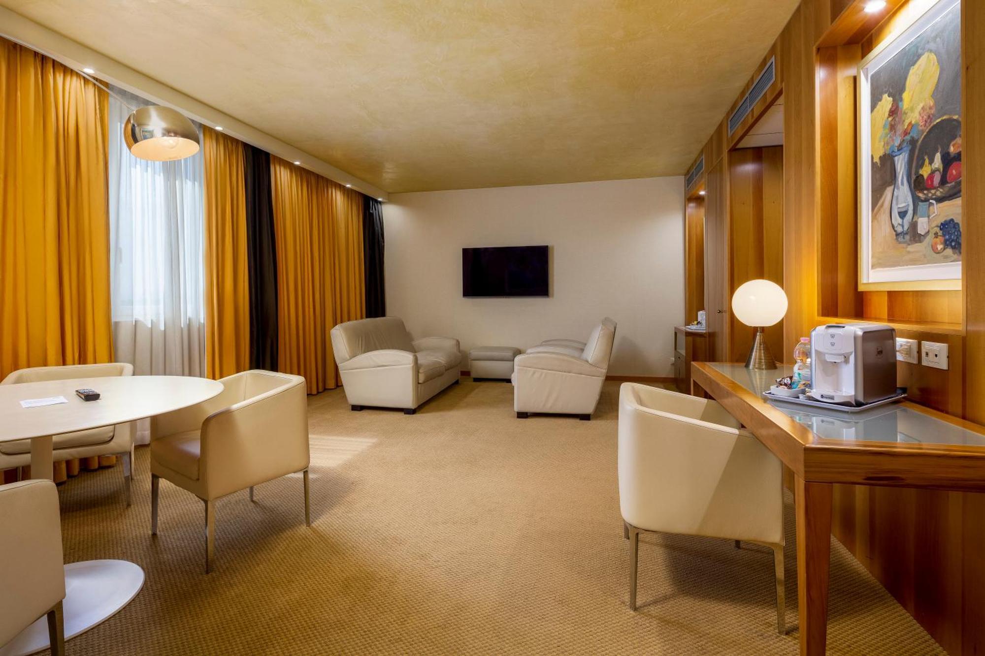 Crowne Plaza Padova By Ihg Hotel Eksteriør billede